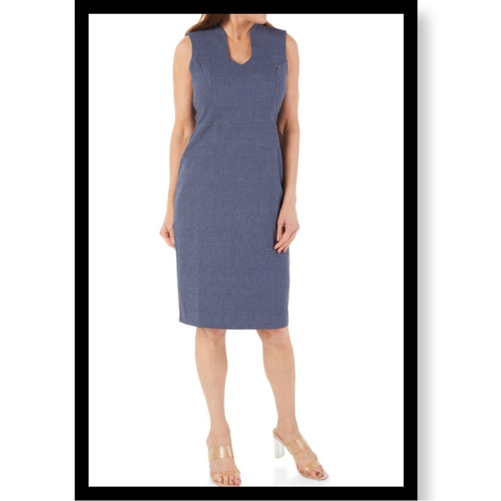 NWT- Nina Leonard Women’s Elegant Blue Sleeveless Dress